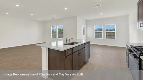 Kitchen - 100 Milo Knox Dr, Kyle, TX 78640 photo 4 of 8