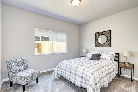 Bedroom - 1165 Nicklaus Rd, Galt, CA 95632 photo 4 of 4