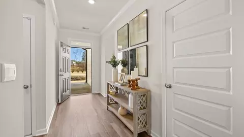 Entry Way - 1011 Amerson St, Buckhead, GA 30625 photo 1 of 3