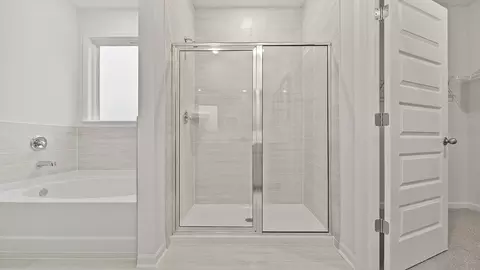 Bath - 1011 Amerson St, Buckhead, GA 30625 photo 2 of 3