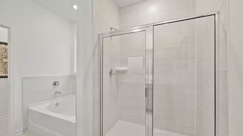 Bath - 1011 Amerson St, Buckhead, GA 30625 photo 1 of 3