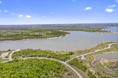 View/Area - 1000 Stonehaven Ln, Crowley, TX 76036 photo 8 of 16