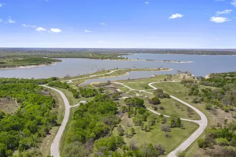 View/Area - 1000 Stonehaven Ln, Crowley, TX 76036 photo 7 of 16