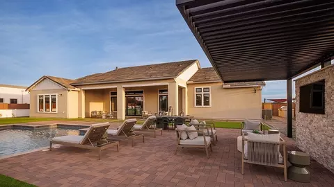 Exterior - 1712 E Verdin Way, Phoenix, AZ 85085 photo 5 of 22