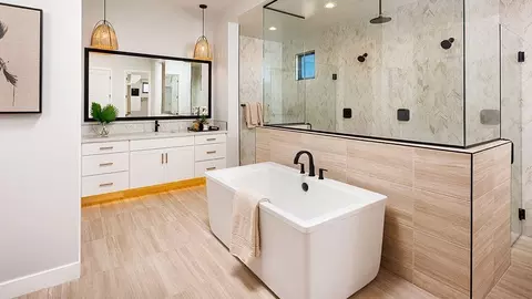 Bath - 1712 E Verdin Way, Phoenix, AZ 85085 photo 3 of 3