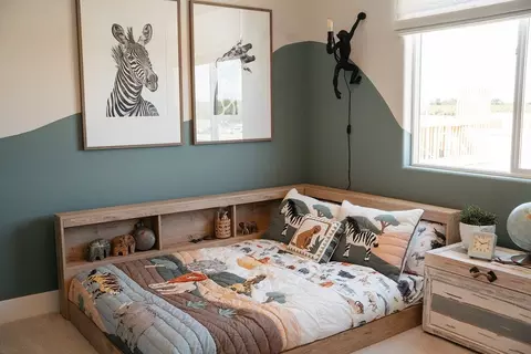 Bedroom - 3707 W Owen Ave, Visalia, CA 93291 photo 7 of 10