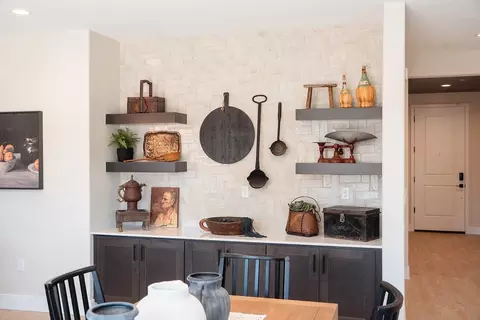 Dining - 3707 W Owen Ave, Visalia, CA 93291 photo 3 of 4