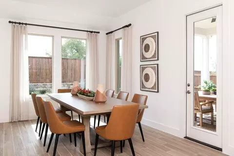 Dining - 2410 Cascade Ct, Midlothian, TX 76065 photo 1 of 1