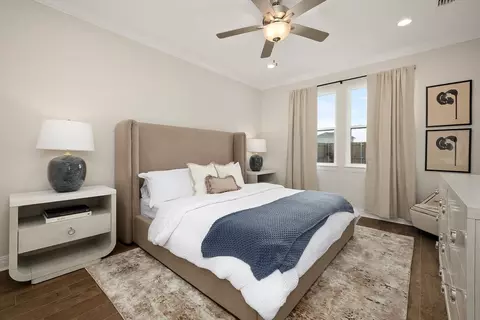 Bedroom - 119 Cabin St, Laredo, TX 78046 photo 8 of 11