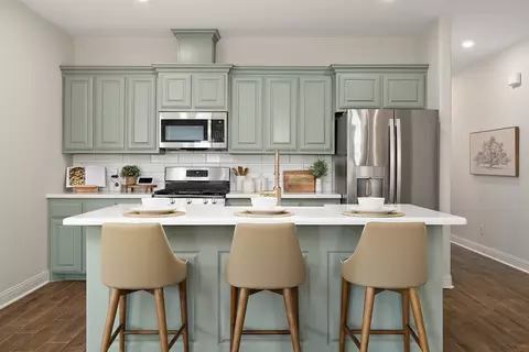 Kitchen - 119 Cabin St, Laredo, TX 78046 photo 7 of 7