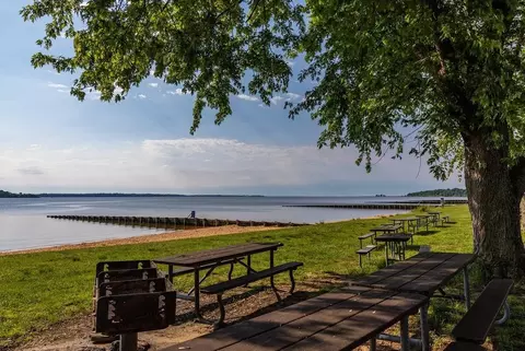 View/Area - 6615 Greenleigh Ave, Middle River, MD 21220 photo 6 of 6