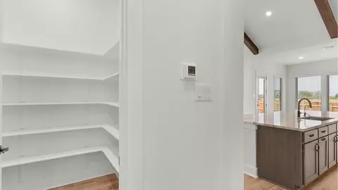 Entry Way - 1673 Willow Bean Dr, Georgetown, TX 78633 photo 5 of 9
