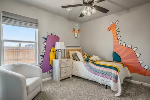 Bedroom - 16140 Tall Grass Dr, Moore, OK 73170 photo 8 of 9