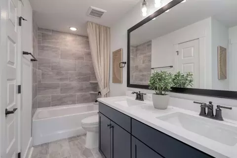 Bath - 3050 Vasco Loop, Myrtle Beach, SC 29579 photo 5 of 5