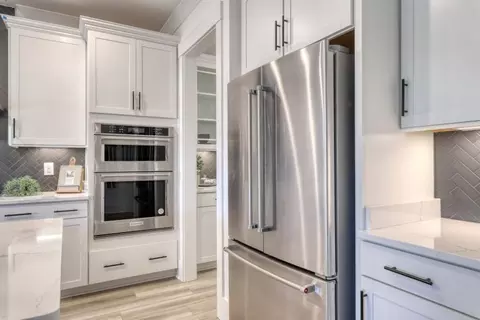 Kitchen - 3050 Vasco Loop, Myrtle Beach, SC 29579 photo 5 of 5