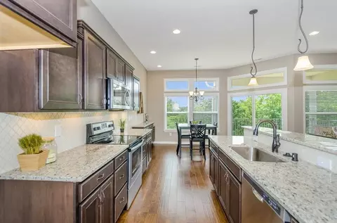 489 Bethpage Way, Lebanon, OH 45036