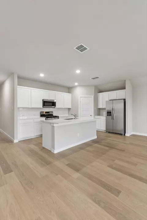 Kitchen - 6604 Denim Dr, Crowley, TX 76036 photo 3 of 9