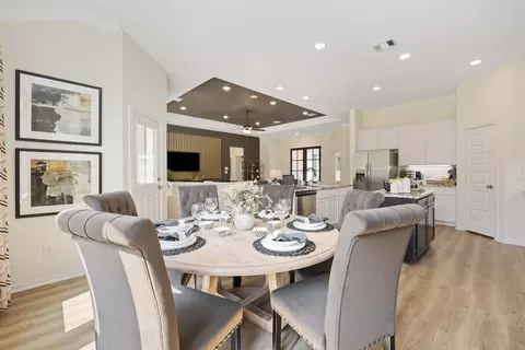 Dining - 13621 Armstrong St, Conroe, TX 77303 photo 7 of 7