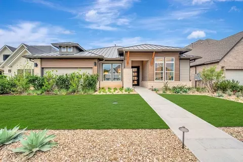 1449 Blushing Aster Dr, San Marcos, TX 78666