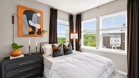 Bedroom - 42665 Darala Dr, Ashburn, VA 20147 photo 3 of 6