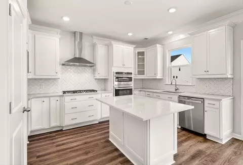 Kitchen - 215 Silk Oak Dr, Moncks Corner, SC 29461 photo 1 of 6