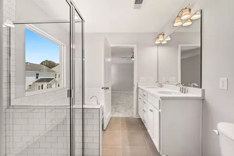 Bath - 215 Silk Oak Dr, Moncks Corner, SC 29461 photo 3 of 6