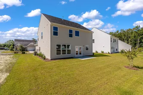 Exterior - 215 Silk Oak Dr, Moncks Corner, SC 29461 photo 8 of 10