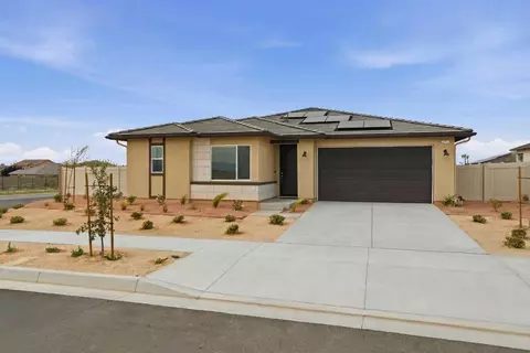 3211 E Ave J-4, Lancaster, CA 93535