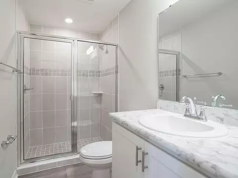Bath - 612 Ituna Cir, Winter Haven, FL 33881 photo 1 of 3