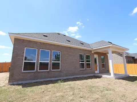 Exterior - 275 Callahan Loop, Buda, TX 78610 photo 5 of 9
