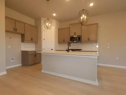 Kitchen - 275 Callahan Loop, Buda, TX 78610 photo 1 of 3
