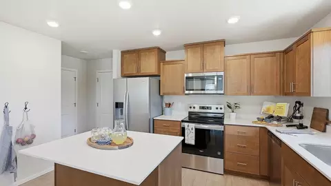 Kitchen - 61209 Parrell Rd, Bend, OR 97702 photo 1 of 2