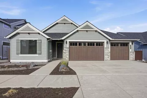 1361 NW Ochoa Dr, Bend, OR 97703