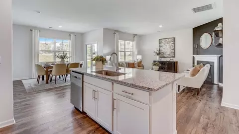 Kitchen - 1076 Secrest Commons Dr, Monroe, NC 28112 photo 5 of 9