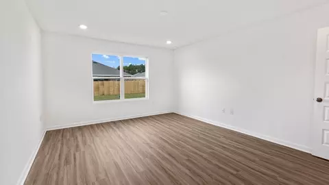 Bedroom - 22113 Aleutian Ave, Foley, AL 36535 photo 2 of 10