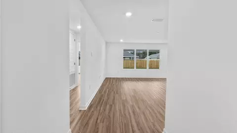 Entry Way - 22113 Aleutian Ave, Foley, AL 36535 photo 1 of 6
