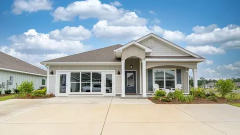 Exterior - 22113 Aleutian Ave, Foley, AL 36535 photo 4 of 8