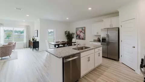 Kitchen - 22113 Aleutian Ave, Foley, AL 36535 photo 3 of 3