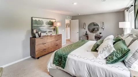 Bedroom - 1253 Eagleton Blvd, London, OH 43140 photo 2 of 14