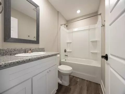3798 Olivia Dr, Ocean Springs, MS 39564