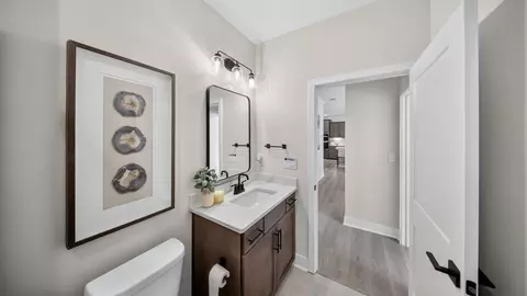 Bath - 4325 Round Table Dr, Gastonia, NC 28056 photo 9 of 14