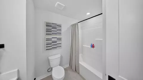 Bath - 4325 Round Table Dr, Gastonia, NC 28056 photo 13 of 14