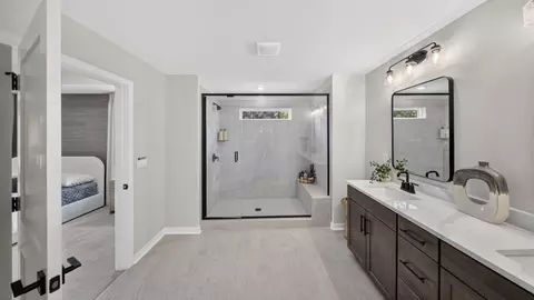 Bath - 4325 Round Table Dr, Gastonia, NC 28056 photo 5 of 14