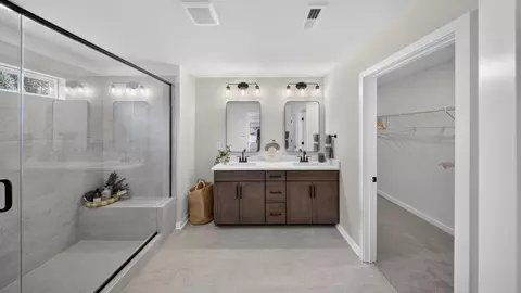 Bath - 4325 Round Table Dr, Gastonia, NC 28056 photo 6 of 14