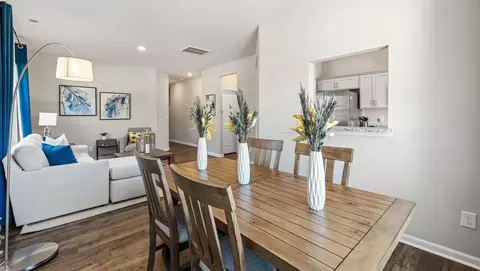 Dining - 809 Embark Cir, Greer, SC 29651 photo 2 of 2