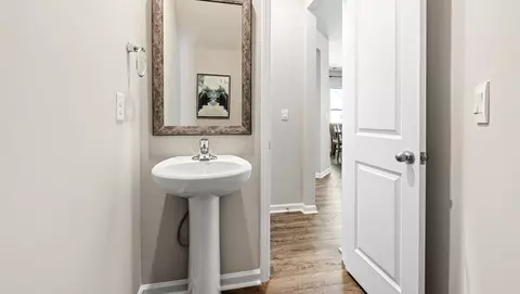 Entry Way - 809 Embark Cir, Greer, SC 29651 photo 9 of 11