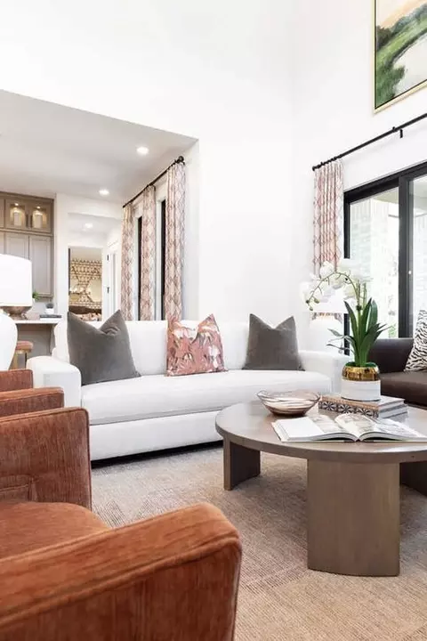 Living - 325 Vale Run, Kyle, TX 78640 photo 6 of 7