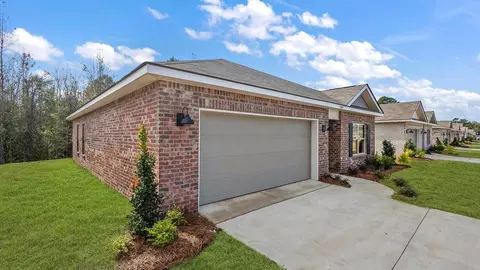 Exterior - 4997 Quail Ridge Dr, Jackson, MS 39212 photo 2 of 13