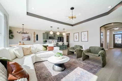 Living - 175 Westwoods Rd, Wright City, MO 63390 photo 6 of 10