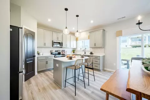 Kitchen - 175 Westwoods Rd, Wright City, MO 63390 photo 5 of 7